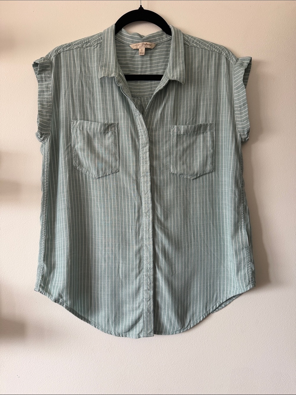 Jachs Girlfriend|Coastal Vibe Sage Green Striped Button Down Blouse|Small|EUC